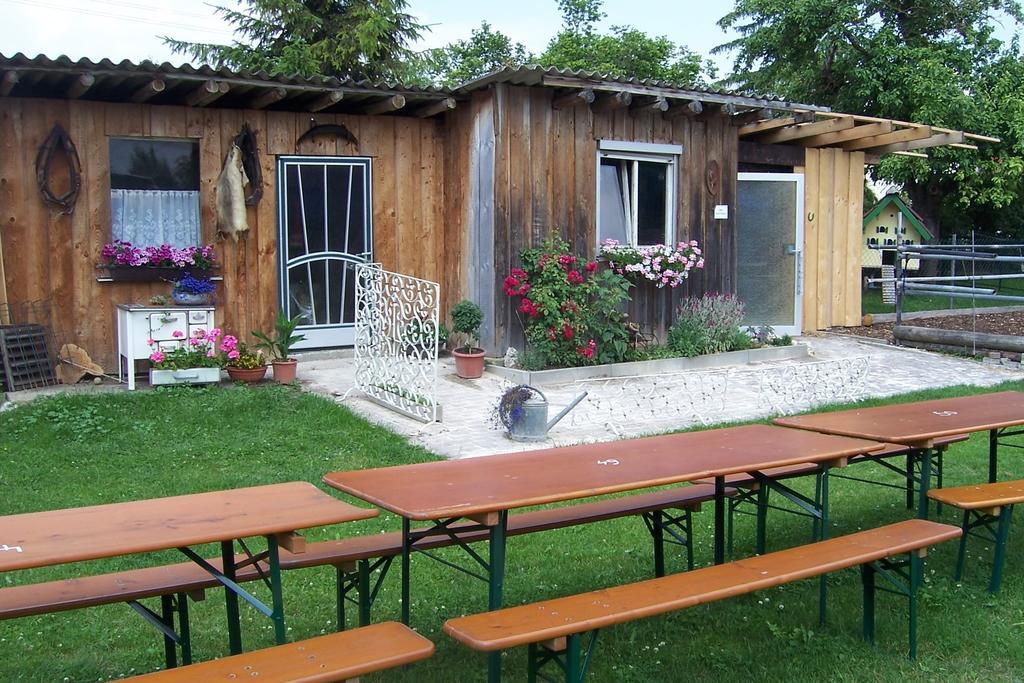 Landhotel Zum Adler Oberbechingen Екстер'єр фото