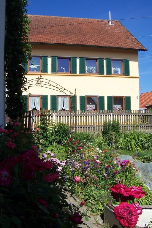 Landhotel Zum Adler Oberbechingen Екстер'єр фото