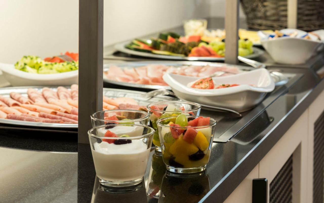 Landhotel Zum Adler Oberbechingen Екстер'єр фото
